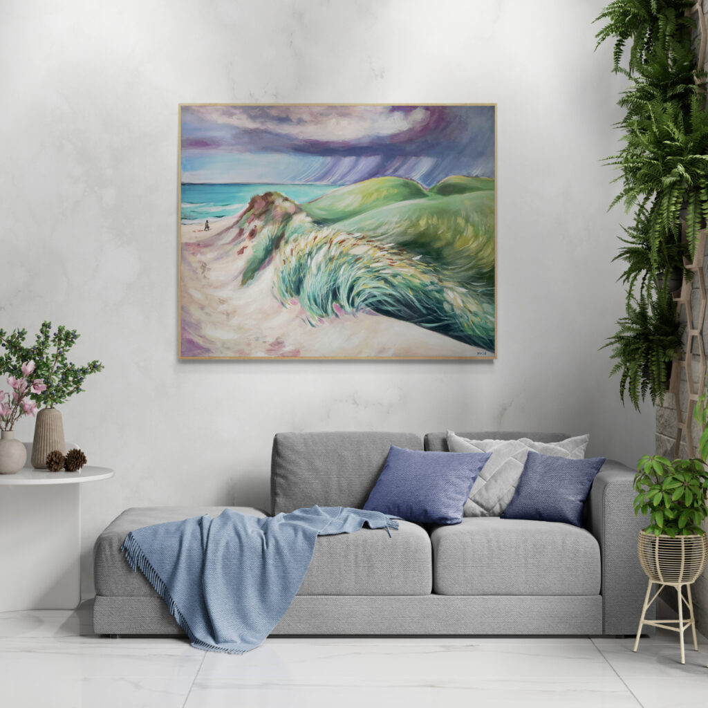 stranspaziergang weiße wand